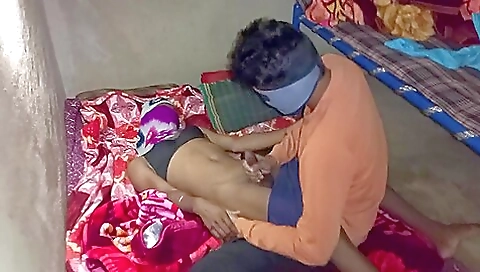 Bareback ebony slut with a big ass getting screwed