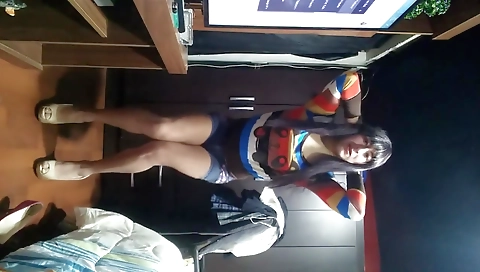 Latina blonde and her teen girl friend are fucking